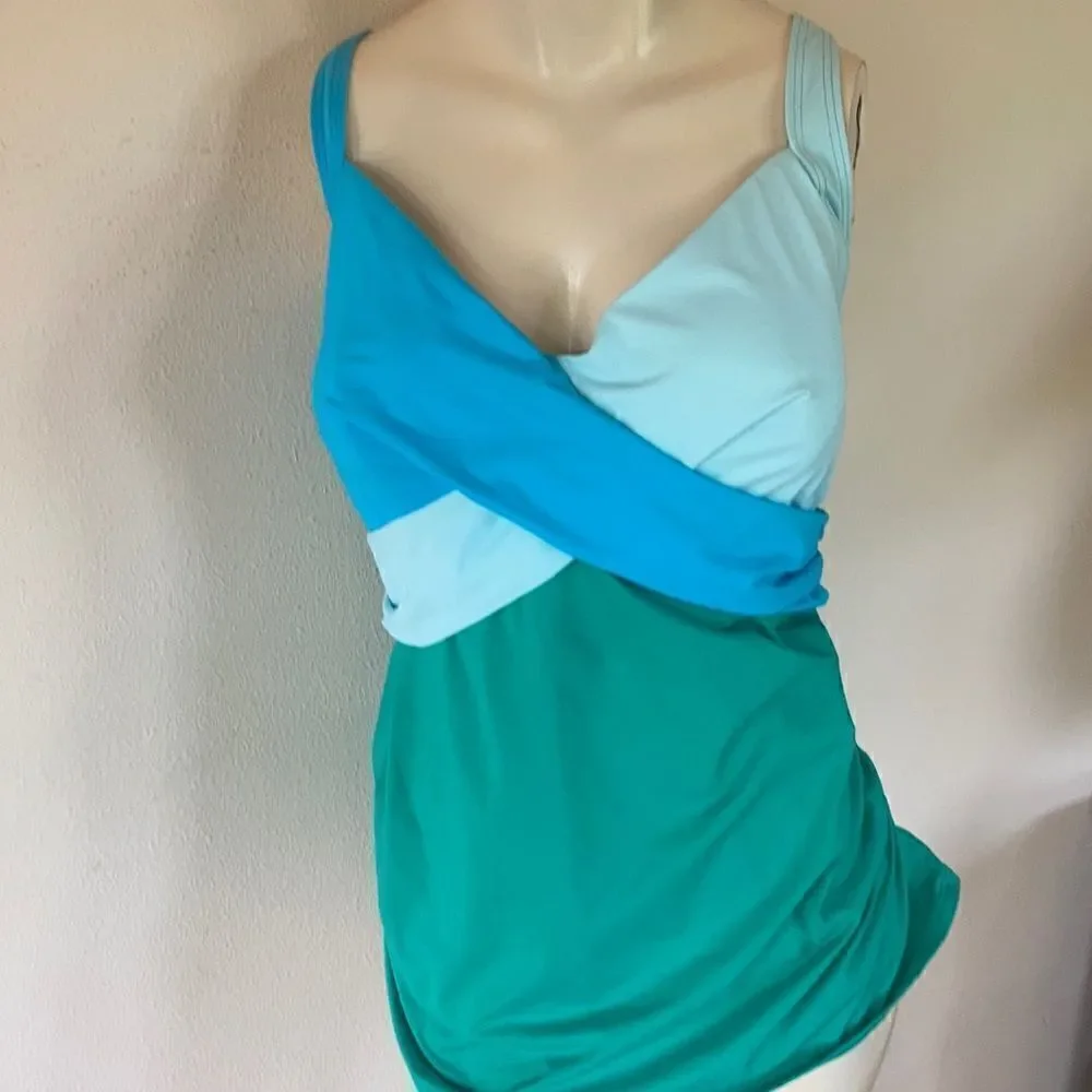 Land’s End V wrap underwire Tankini top green aqua turquoise adjustable Various